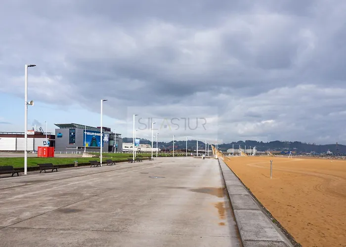 A Pie De Playa A By Silastur